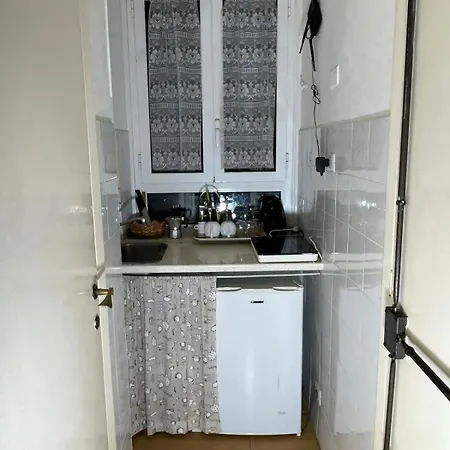 Apartman Great Near Coliseum